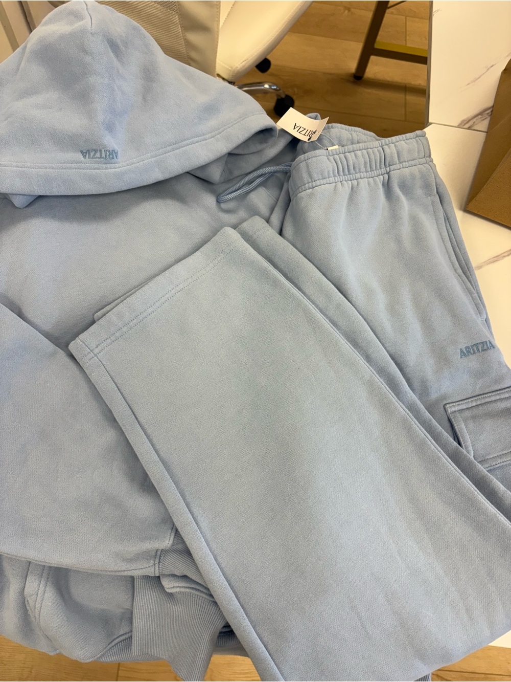 NWT aritzia ripple blue sweatfleece set